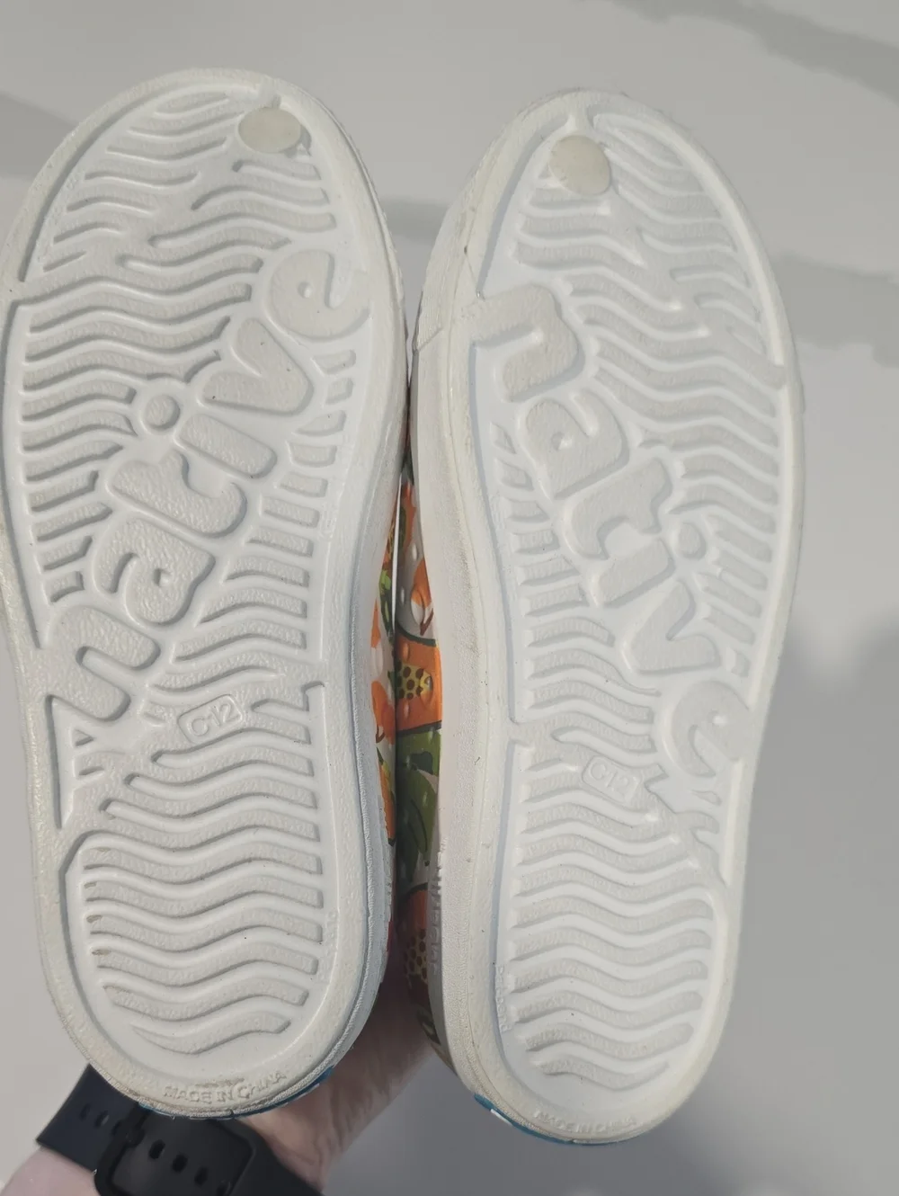 Native Jefferson Water Shoes Tropical Print Size 12 Like New Condition